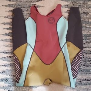 Billibong wetsuit